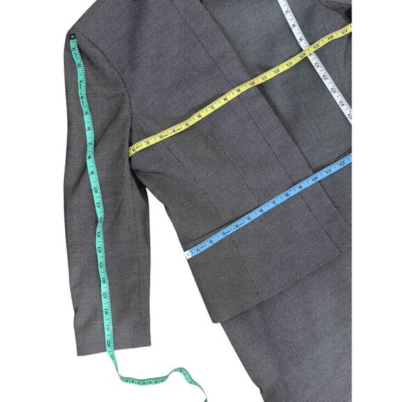 Classic Ann Taylor Gray Tailored Jacket | Size: 6 - Picture 11 of 11